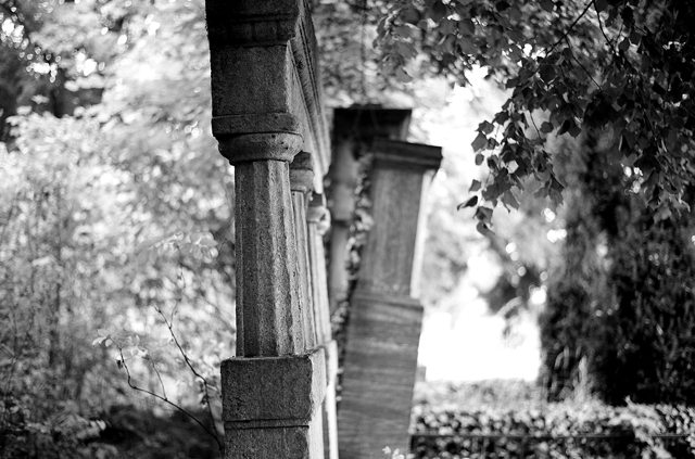 jüdischer friedhof berlin weissensee jewish cemetery cimetière juif passé décomposé bethhahayim sepulcra judaica